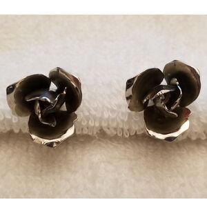 Vintage Silver Tone Screw Back Earrings